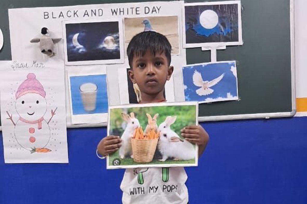 Kidzee Horamavu -  Black & White Day