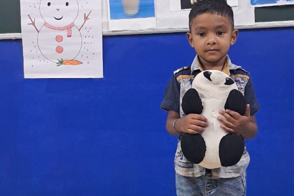Kidzee Horamavu -  Black & White Day